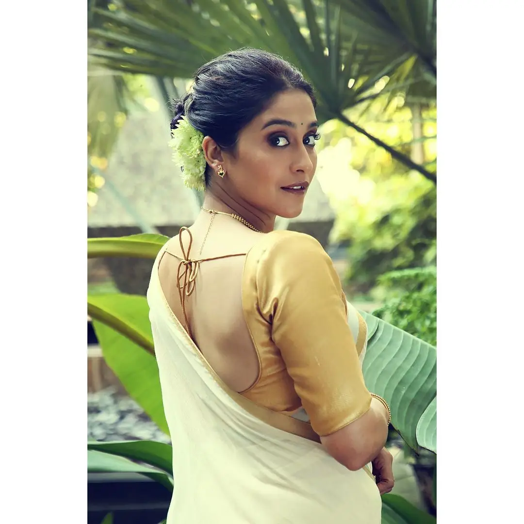 REGINA CASSANDRA IN TRADITIONAL WHITE SAREE YELLOW BLOUSE